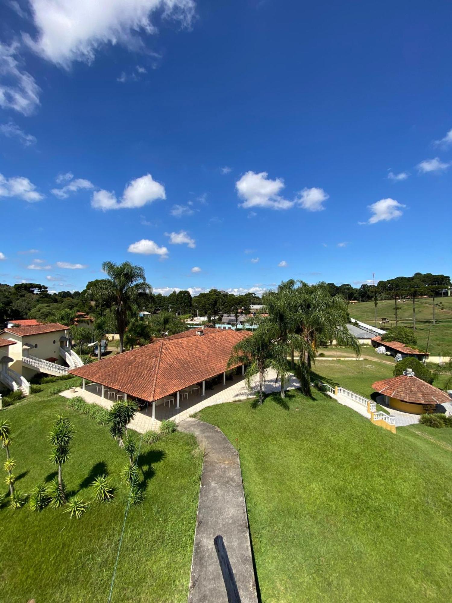 Hotel Velha Corte São José dos Pinhais Buitenkant foto